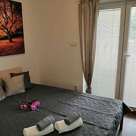 Aparthotel U Stribrnych