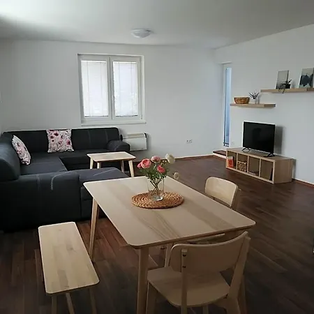 U Stribrnych Aparthotel 4*