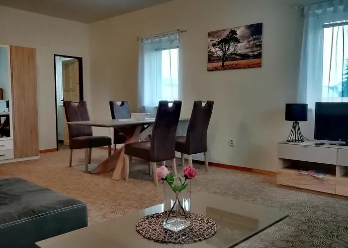 Apartmanhotel U Stribrnych 4*